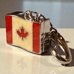 Canadian Flag Keychain Bag Charm Analog Watch Silver Tone WORKS